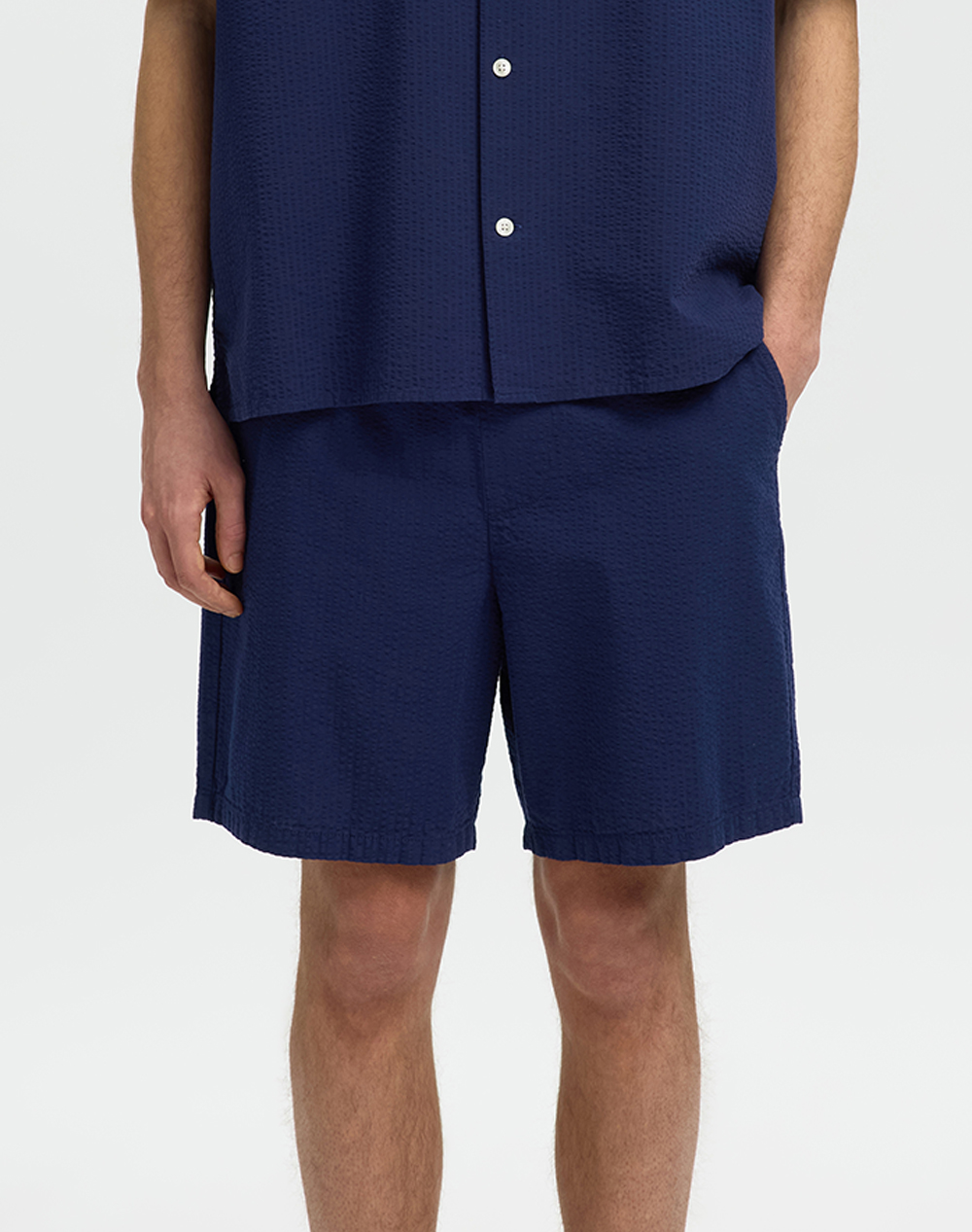 SELECTED SLHREGSTUART SEERSUCKER SHORTS 16101369-Ocean Cavern DarkBlue
