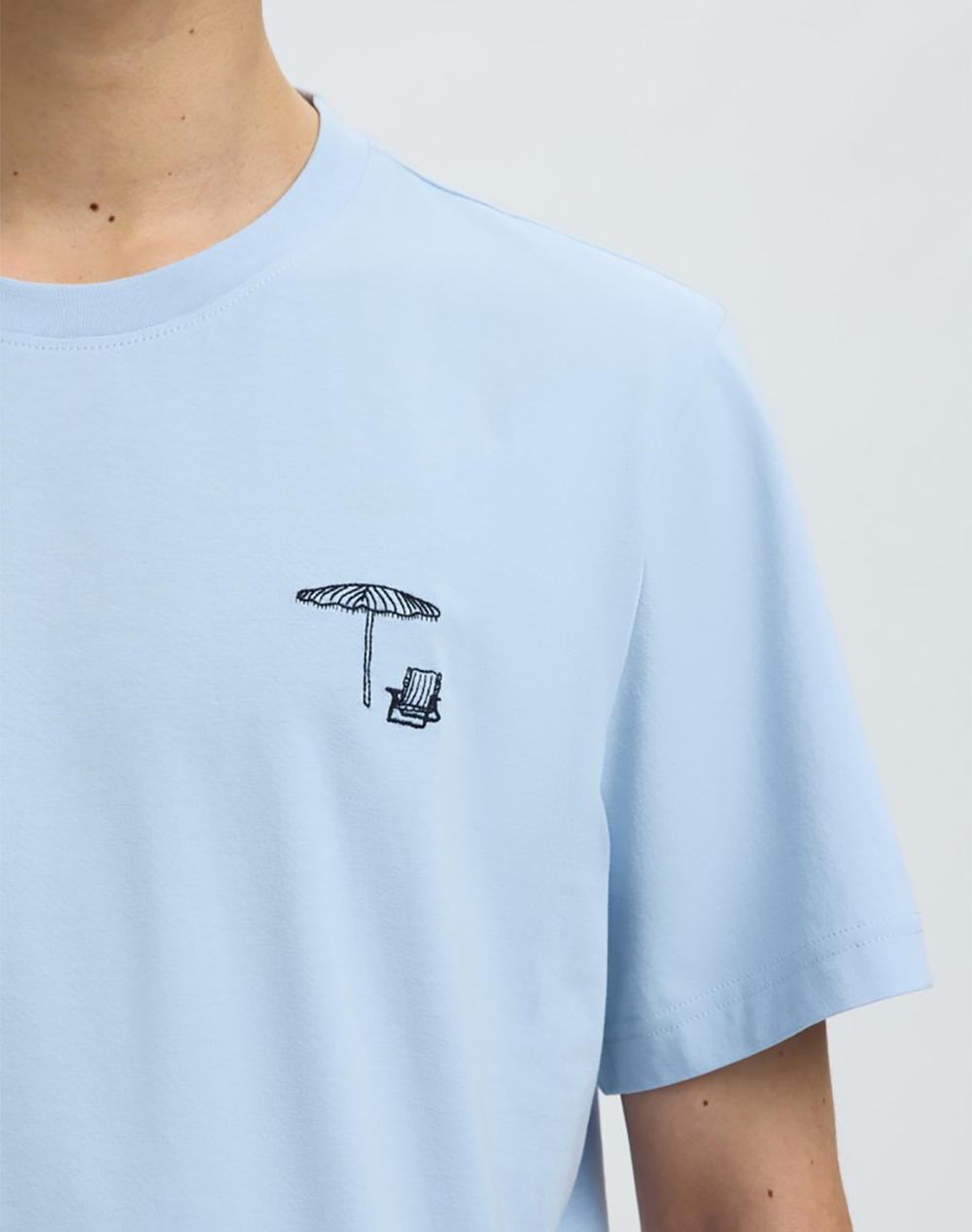 Selected Slhaspen Emb Ss O-Neck Tee 16097670-Cashmere Bluesunshade Lightblue ανδρικά ρούχα μπλούζες T-Shirt Politikos Shop Πολιτικός