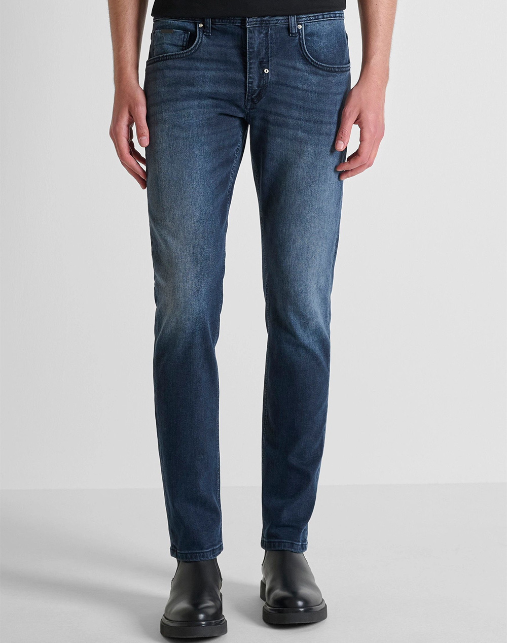 ANTONY MORATO MMDT00282FA750637 MIN OF 8 JEANS KURT COMFORT TAPERED FIT IN ICONIC BLUE BLACK DENIM ΠΑΝΤΕΛΟΝΙ ΑΝΔΡΙΚΟ DT28275637W2222-7010 DenimBlue