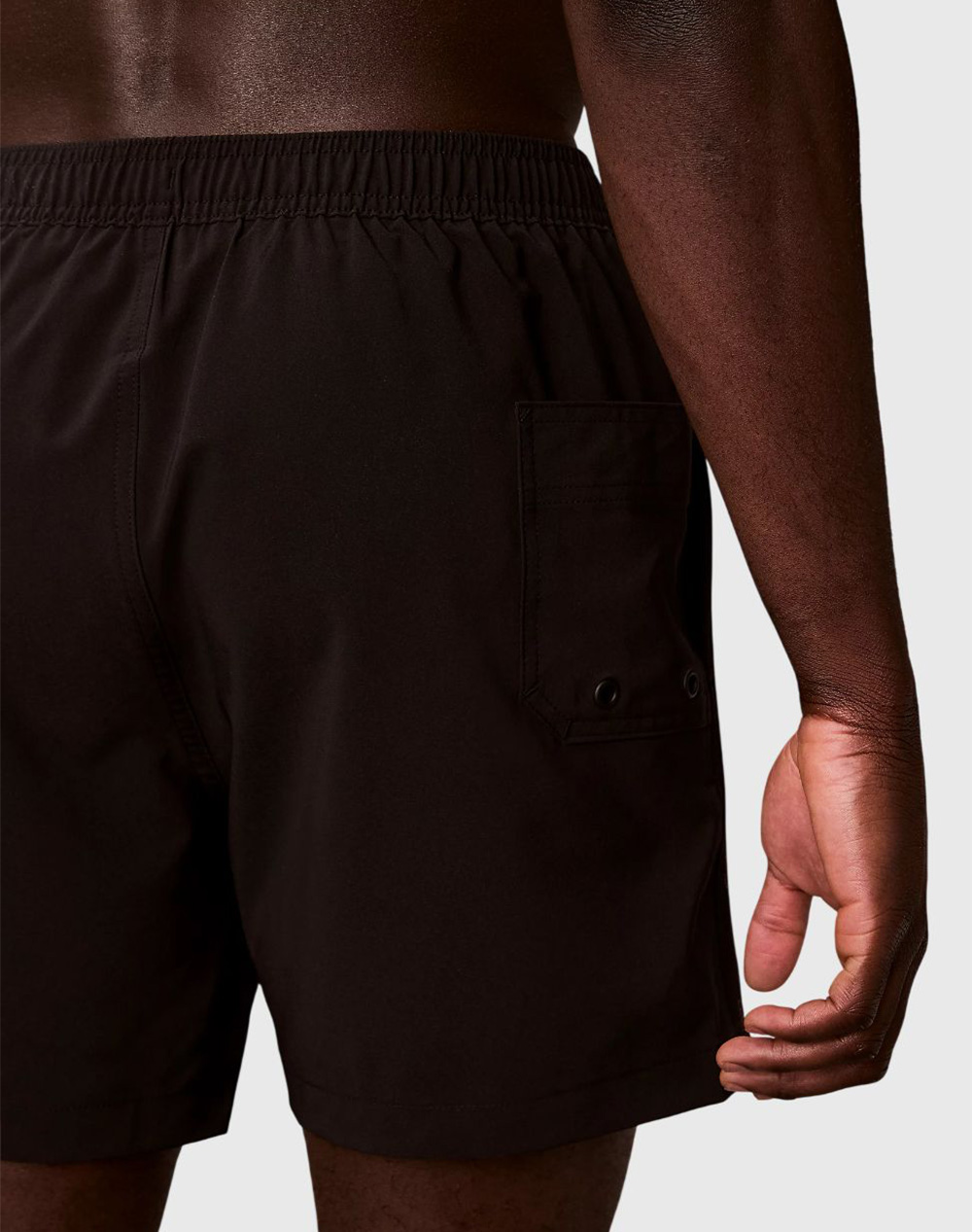 Calvin Klein Medium Drawstring Core Lv00N61002-Ub1 Black ανδρικά ρούχα μαγιό Σορτς Politikos Shop Πολιτικός