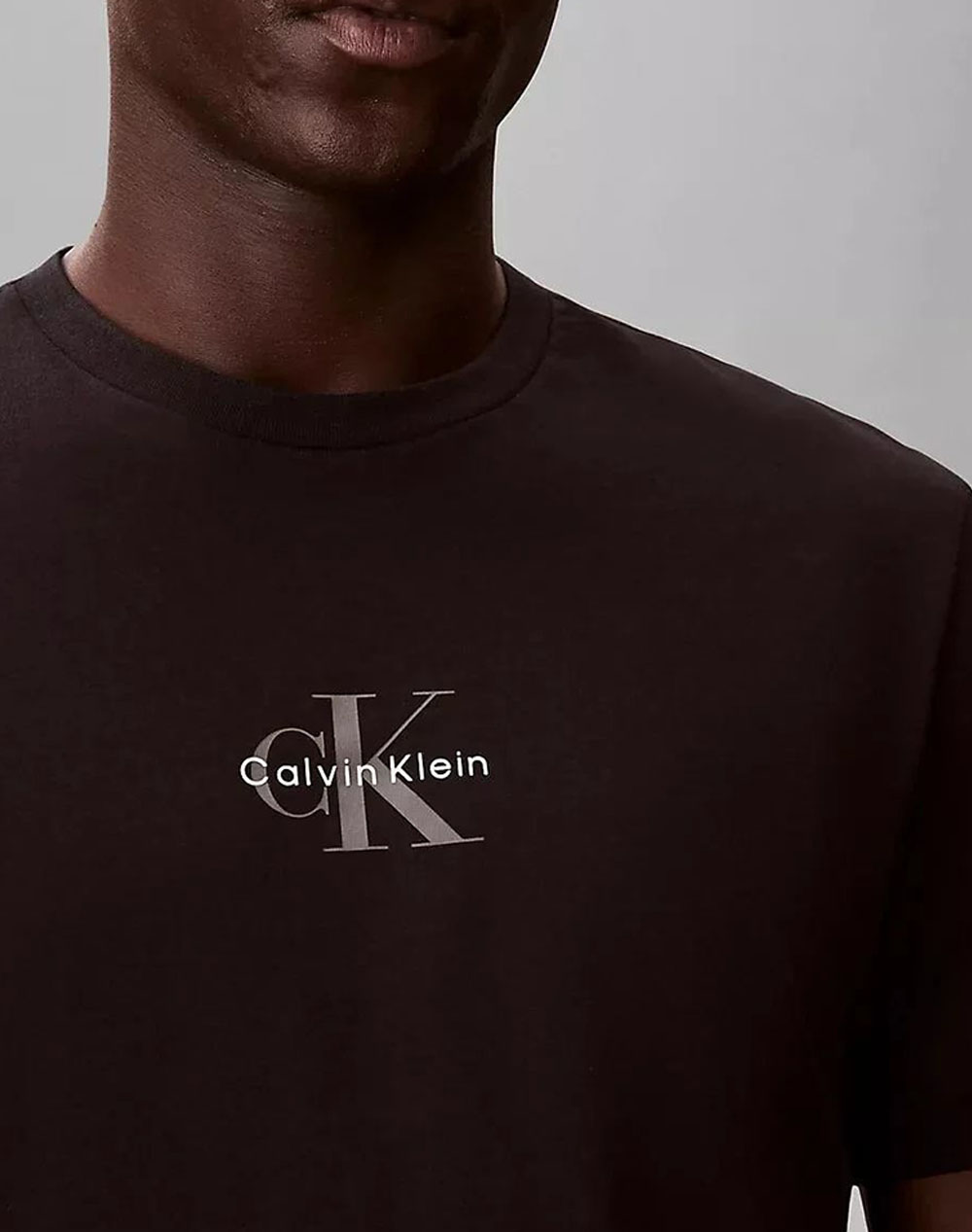 Calvin Klein Jeans Ss 30S Micro Monologo Graphic Te Lv04Rb866G-Ub1 Black ανδρικά ρούχα μπλούζες T-Shirt Politikos Shop Πολιτικός