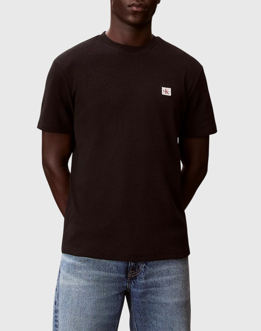 CALVIN KLEIN SS WAFFLE BADGE CREWNK TEE LV04RD008G-UB1 Black