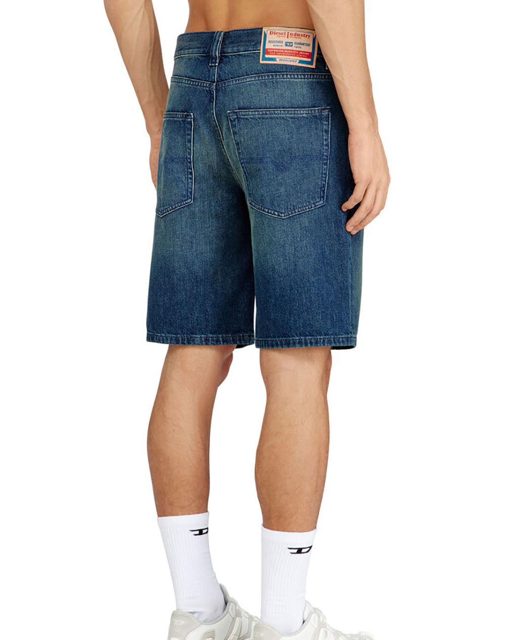 DIESEL REGULAR-SHORT SHORTS A064300BEBK-01 DenimBlue φωτογραφία