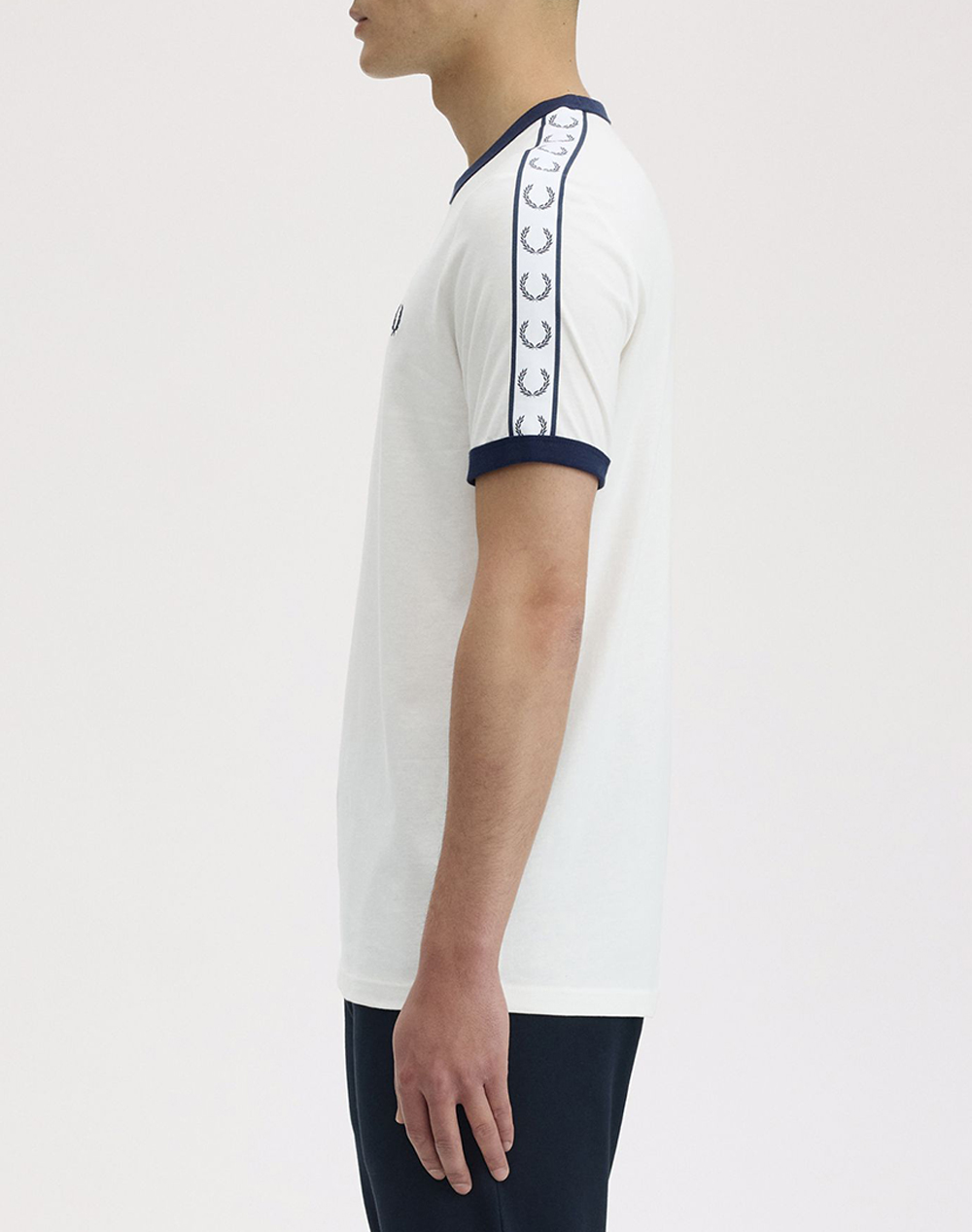 Fred Perry Μπλούζες M4620-129 Offwhite ανδρικά ρούχα μπλούζες T-Shirt Politikos Shop Πολιτικός