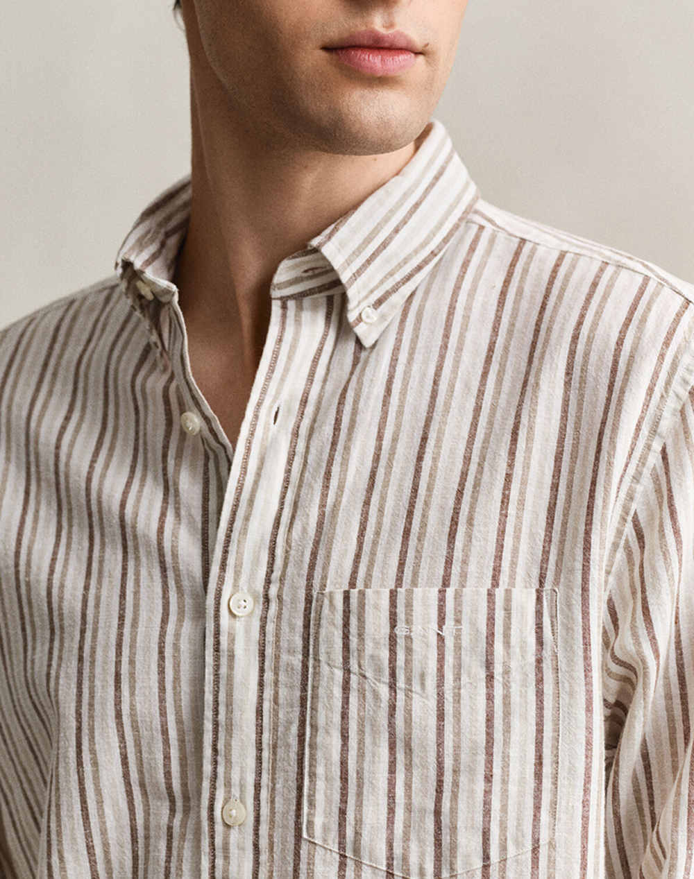 Gant Πουκαμισο Μμ Reg Cotton Linen Stripe Shirt 3G3260081-264 Biege ανδρικά ρούχα πουκάμισα Politikos Shop Πολιτικός