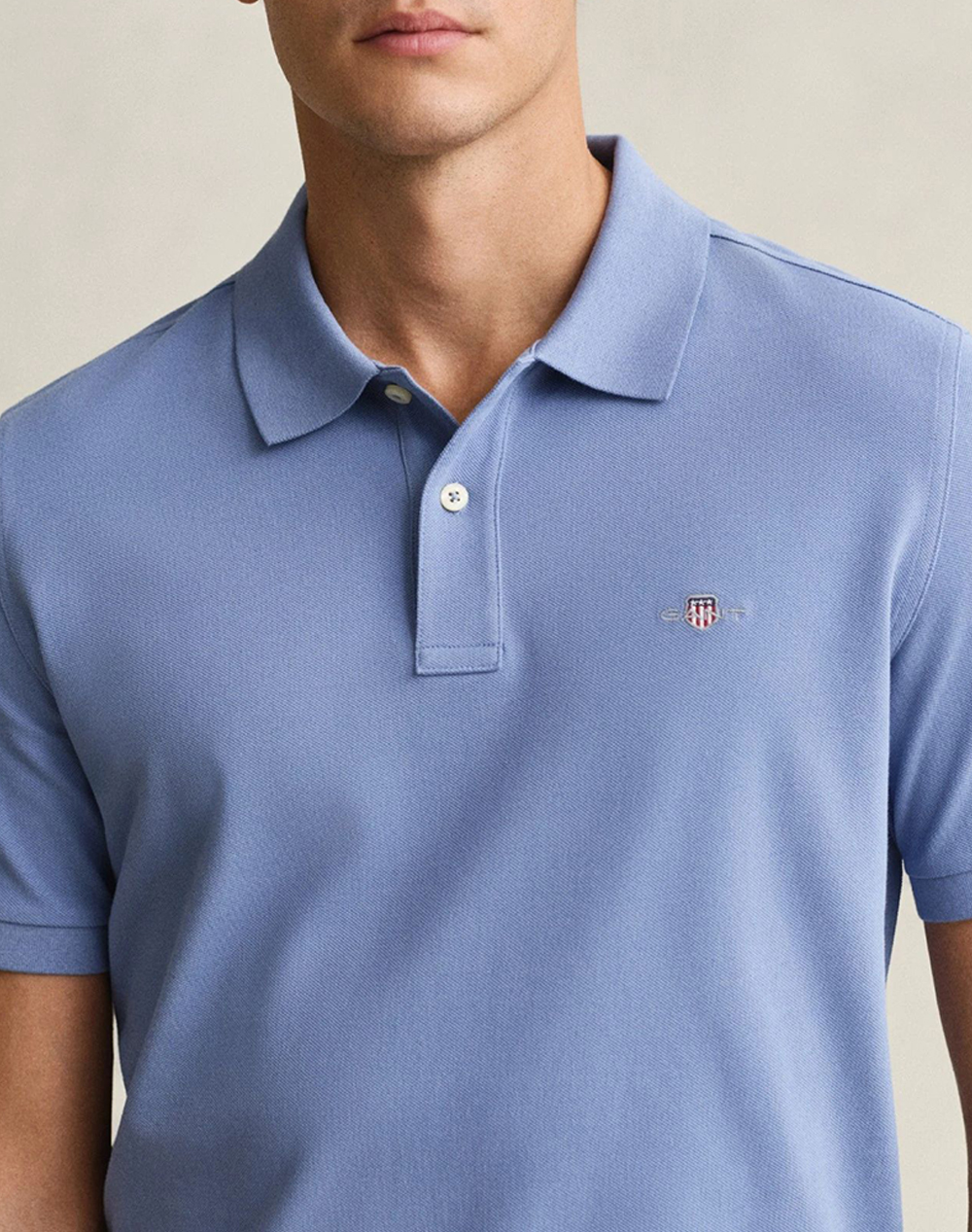 Gant Μπλούζα Κμ Reg Shield Ss Pique Polo 3G2210-1-430 Steelblue ανδρικά ρούχα μπλούζες Politikos Shop Πολιτικός
