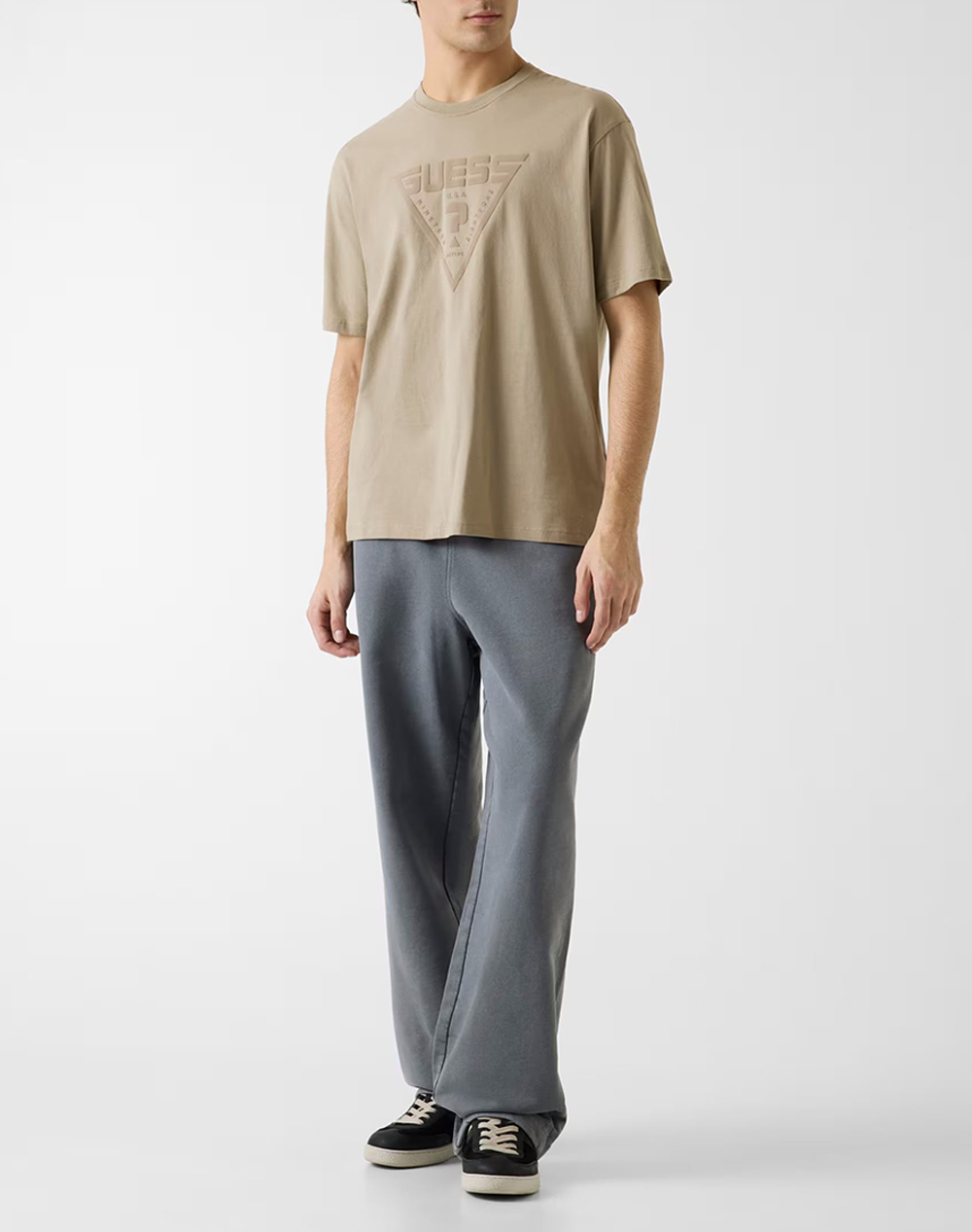 Guess Azha Cn Over T-Shirt Μπλούζα Ανδρικό Z4Bi02I3Z14-G9I0 Biege ανδρικά ρούχα μπλούζες Politikos Shop Πολιτικός