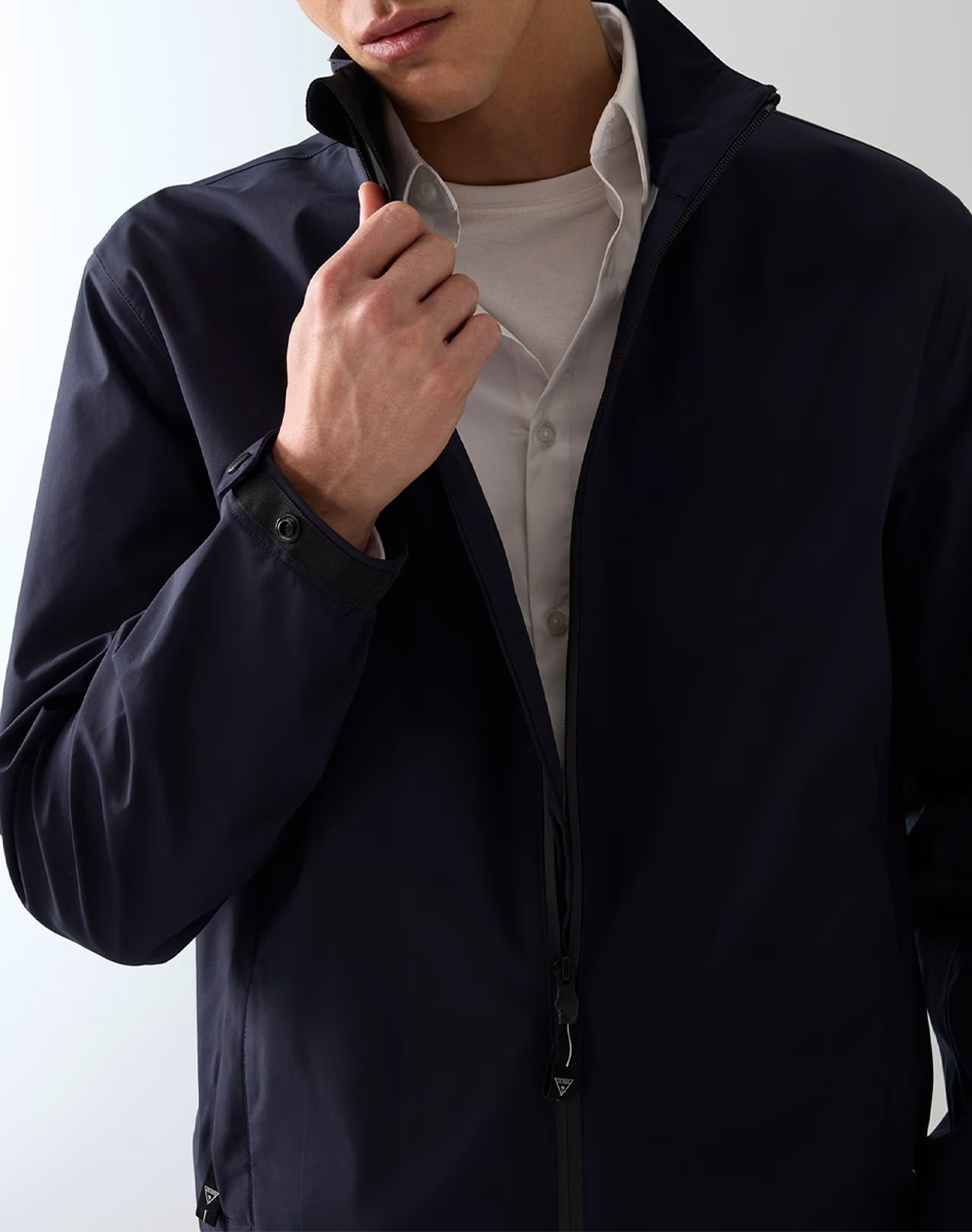Guess Guessxns - 3 Layer Windbreaker Μπουφάν Ανδρικό M6Gl36W2166-G7V2 Darkblue ανδρικά ρούχα Πανωφορια μπουφάν Politikos Shop Πολιτικός