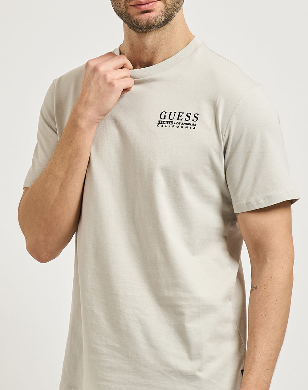 Guess Ss Bsc Cali Logo Tee Μπλούζα Ανδρικό M6Ri05Kbw41-A92E Lightgray ανδρικά ρούχα μπλούζες T-Shirt Politikos Shop Πολιτικός