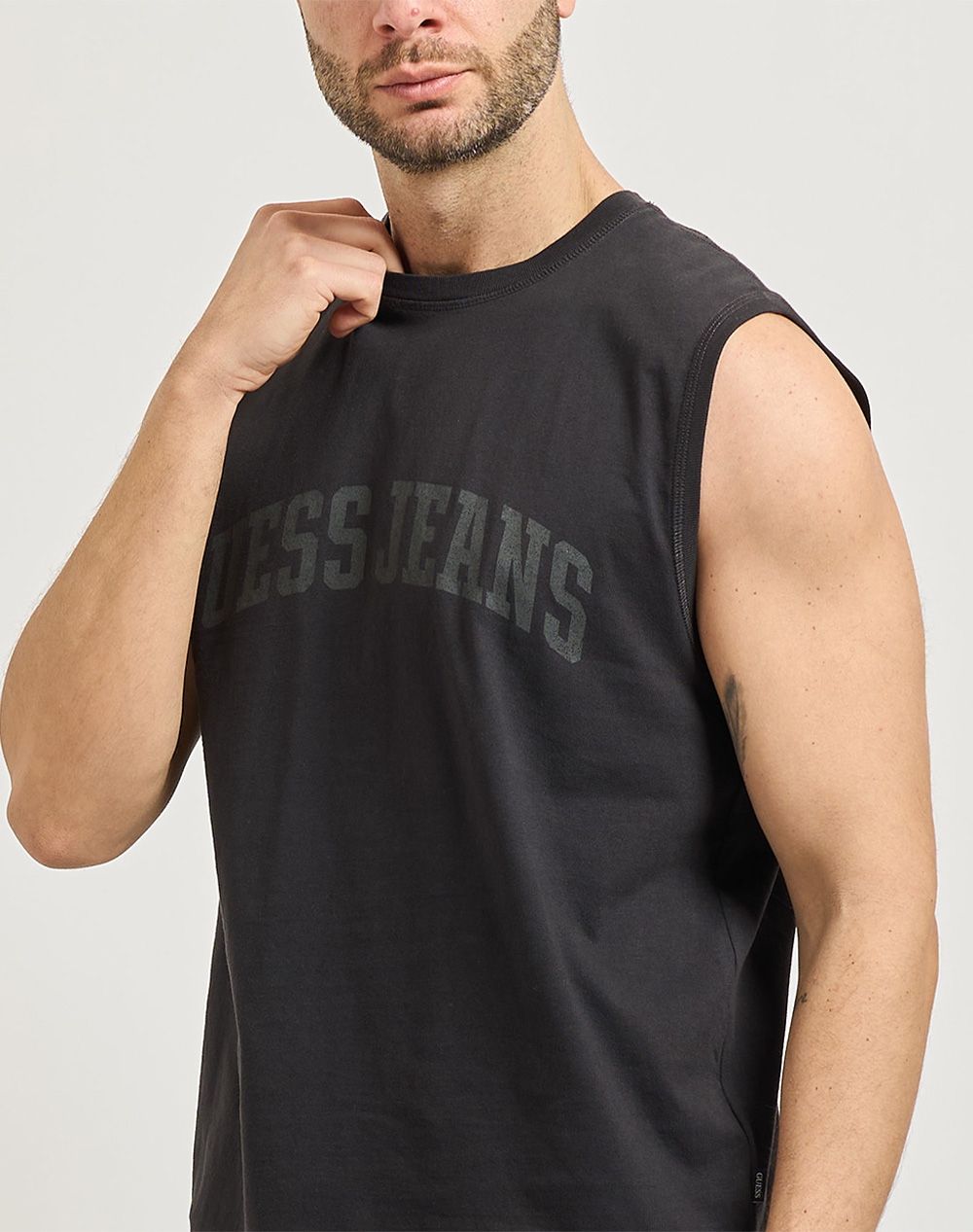 Guess Jeans Gj Cn Reg Fit Muscle Tee Μπλούζα Ανδρικό M6Gpb2K8Fq4-Jtmu Jetblack ανδρικά ρούχα μπλούζες T-Shirt Politikos Shop Πολιτικός