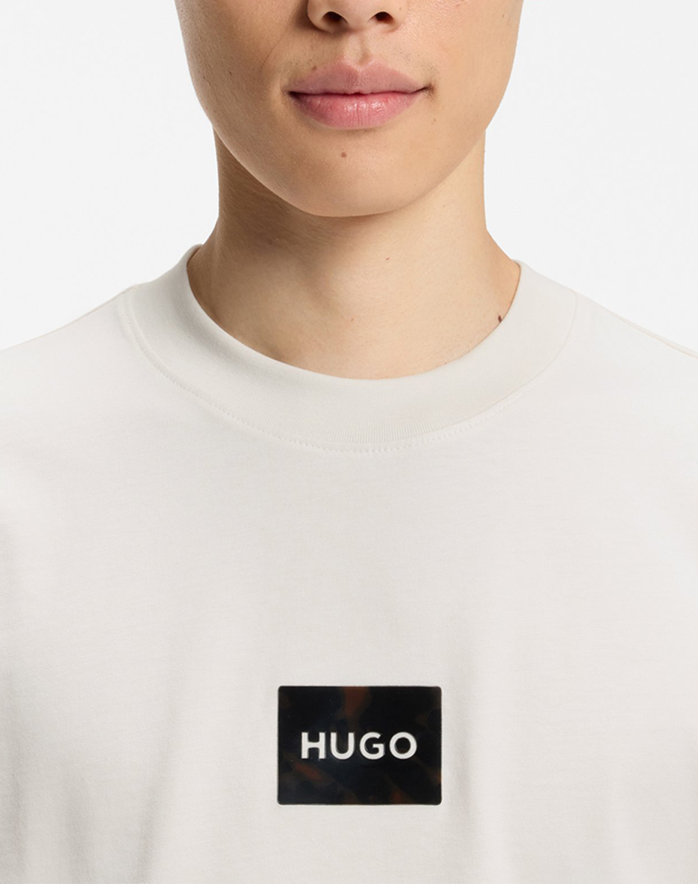 Hugo Dumeon 10267594 01 50557445-102 Ecru ανδρικά ρούχα μπλούζες T-Shirt Politikos Shop Πολιτικός