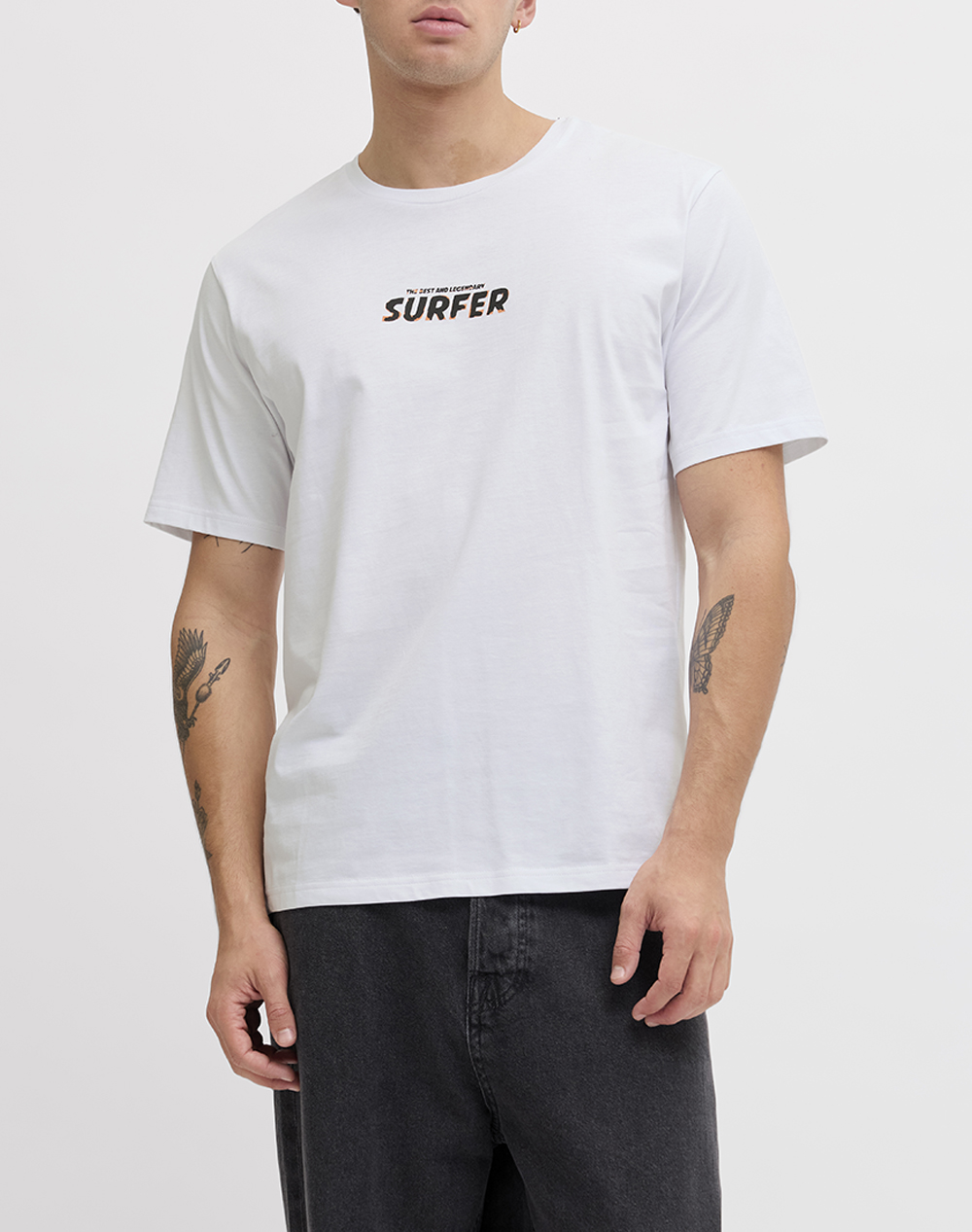 JJREBEL JREBASHER SS TEE 12290832-Bright WhiteSURFER White