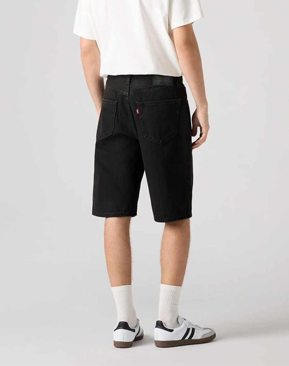 LEVIS 469 LOOSE SHORTS 39434-0005-0005 Black φωτογραφία