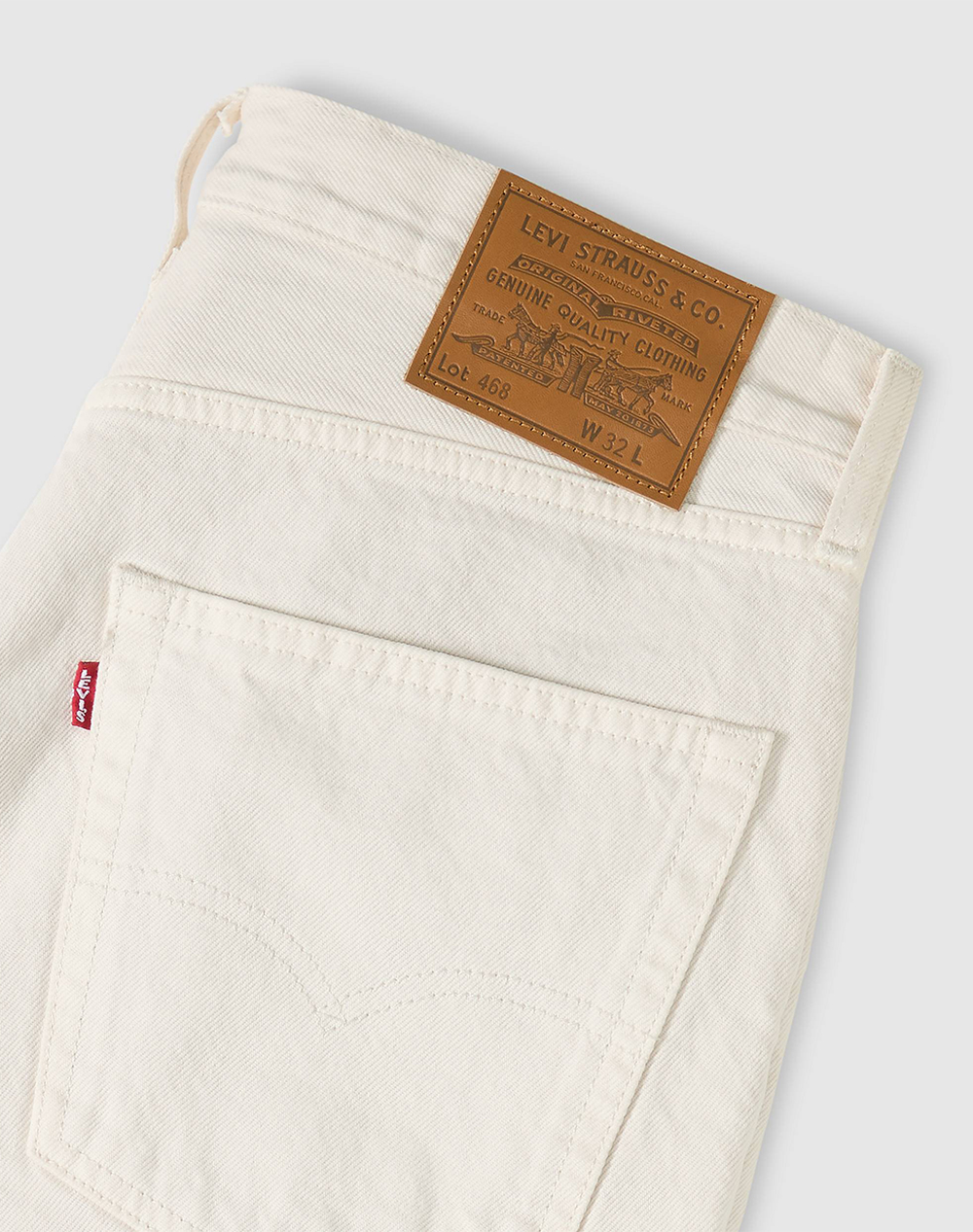 LEVIS 468 LOOSE SHORTS A8461-0040-0040 Cream φωτογραφία