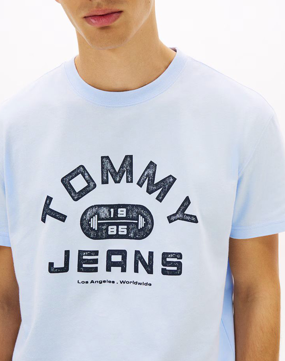 Tommy Jeans Tjm Reg Tj Gym Ss Tee Ext Dm0Dm22551-C3Q Lightblue ανδρικά ρούχα μπλούζες T-Shirt Politikos Shop Πολιτικός