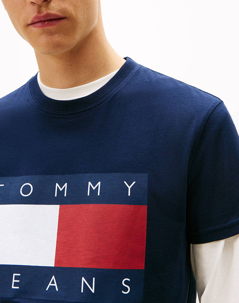 Tommy Jeans Tjm Reg Big Flag Ss Tee Ext Dm0Dm22645-C1G Navyblue ανδρικά ρούχα μπλούζες T-Shirt Politikos Shop Πολιτικός