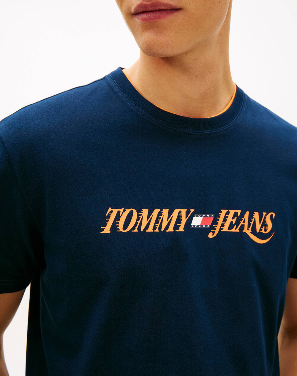 Tommy Jeans Tjm Reg Vintage La Ss Tee Dm0Dm22548-C1G Darkblue ανδρικά ρούχα μπλούζες T-Shirt Politikos Shop Πολιτικός