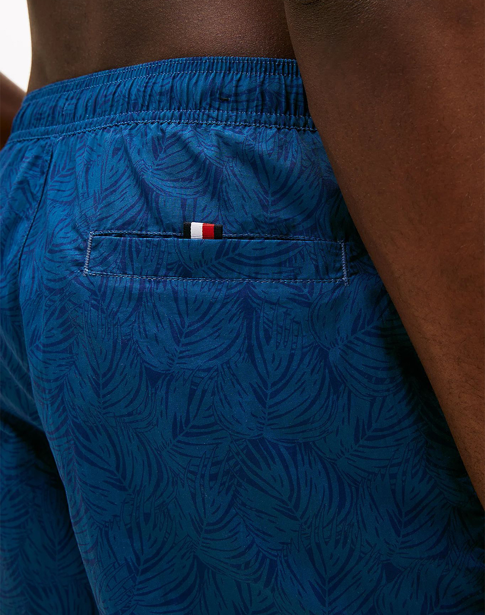 Tommy Hilfiger Medium Drawstring Print Um0Um03811-0Gz Oceanblue ανδρικά ρούχα μαγιό Σορτς Politikos Shop Πολιτικός
