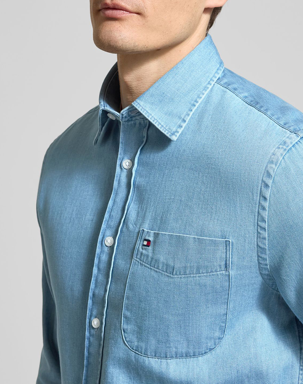 Tommy Hilfiger Lightweight Denim Rf Shirt Mw0Mw42431-1A4 Denimblue ανδρικά ρούχα πουκάμισα Politikos Shop Πολιτικός