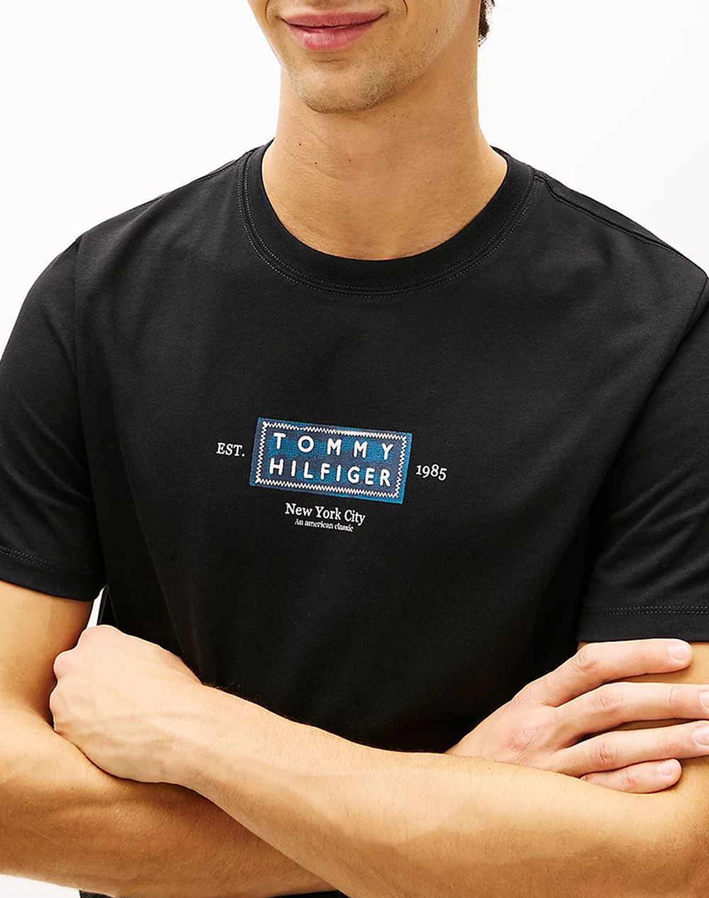 Tommy Hilfiger Heritage Label Tee Mw0Mw42392-Bds Black ανδρικά ρούχα μπλούζες T-Shirt Politikos Shop Πολιτικός
