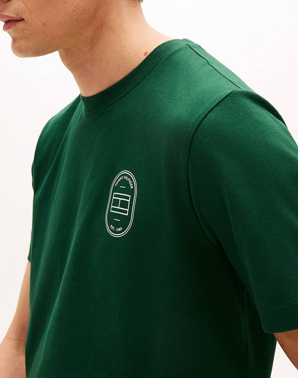 TOMMY HILFIGER BRAND LOVE ROUNDEL TEE MW0MW42364-MBN Green φωτογραφία