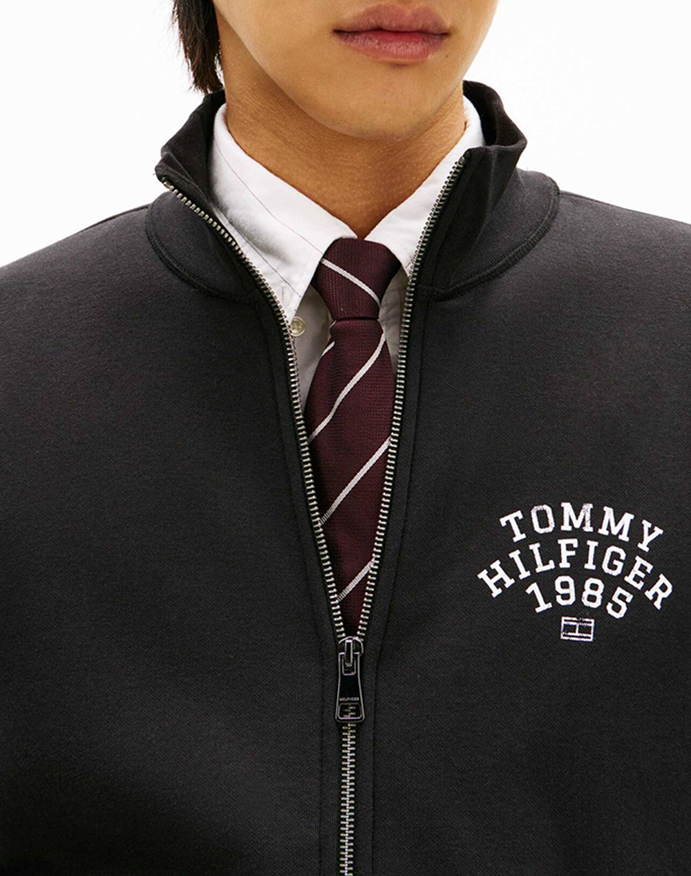 Tommy Hilfiger Arch Stand Collar Zip Mw0Mw41425-Bds Black ανδρικά ρούχα ζακέτες φούτερ Politikos Shop Πολιτικός