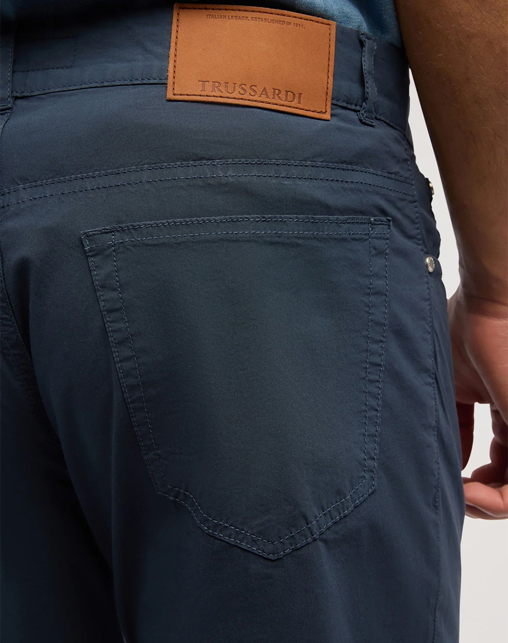 Trussardi 5 Pocket 370 Close - Light Poplin Mp370T63-034 Darkblue ανδρικά ρούχα παντελόνια Jeans Politikos Shop Πολιτικός