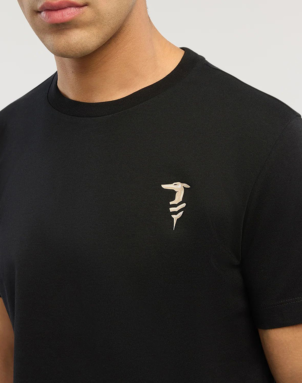 Trussardi Regular Fit Chromed Greyhound T-Shirt Mts14J02-033 Black ανδρικά ρούχα μπλούζες Politikos Shop Πολιτικός