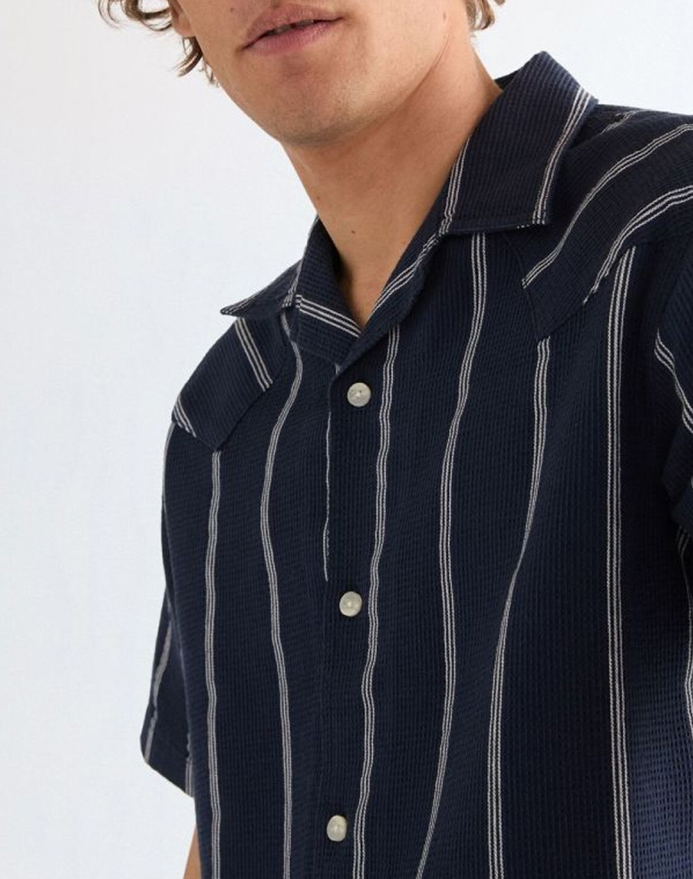 Wrangler Ss W Resort Shirt 112378102-Navy White Navyblue ανδρικά ρούχα πουκάμισα Politikos Shop Πολιτικός