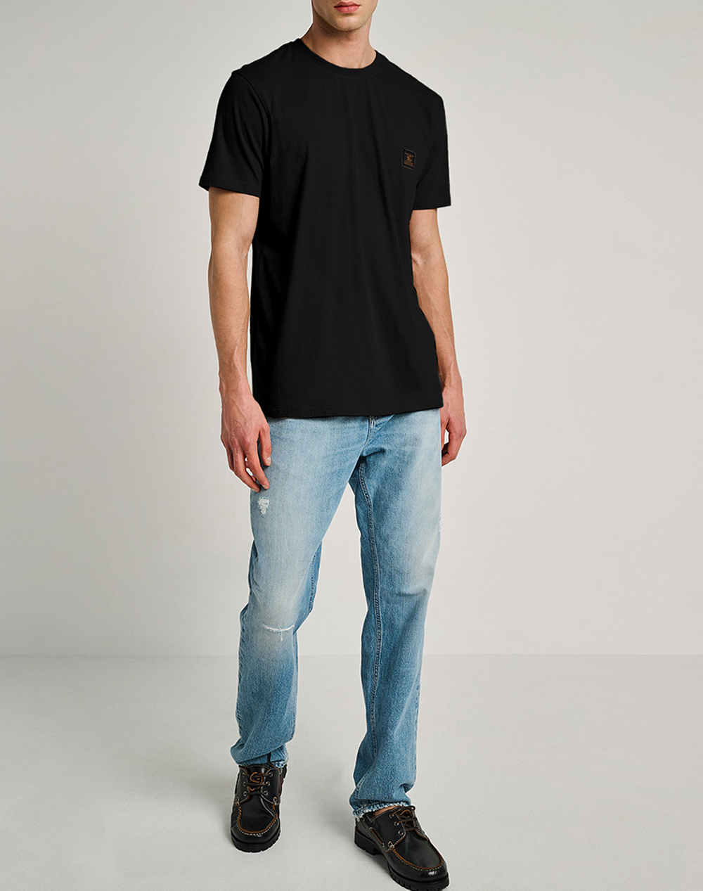 Staff Land Man T-Shirt 100%Co 64-011 055-Ν0090 Black ανδρικά ρούχα μπλούζες Politikos Shop Πολιτικός