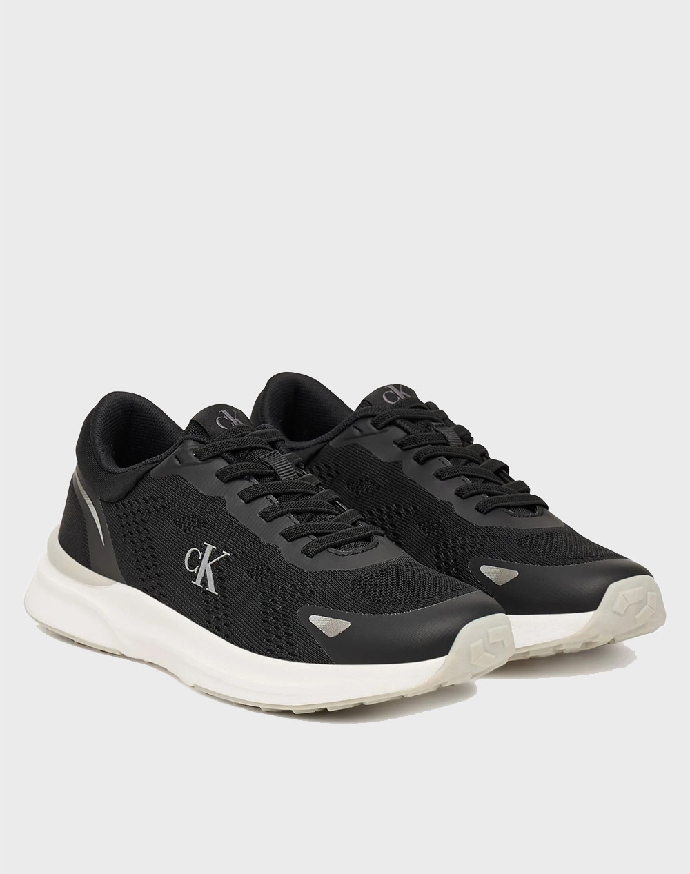 CALVIN KLEIN LOW CUT LACE-UP SNEAKER V3X9-83311-1903-35-40-999 Black φωτογραφία