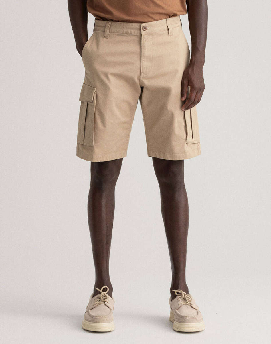 GANT D1. RELAXED TWILL CARGO SHORTS 