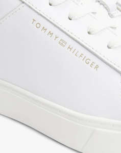TOMMY HILFIGER ESSENTIAL COURT SNEAKER