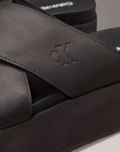 CALVIN KLEIN JEANS FLATFORM CROSS MG UC