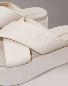 CALVIN KLEIN JEANS FLATFORM CROSS MG UC